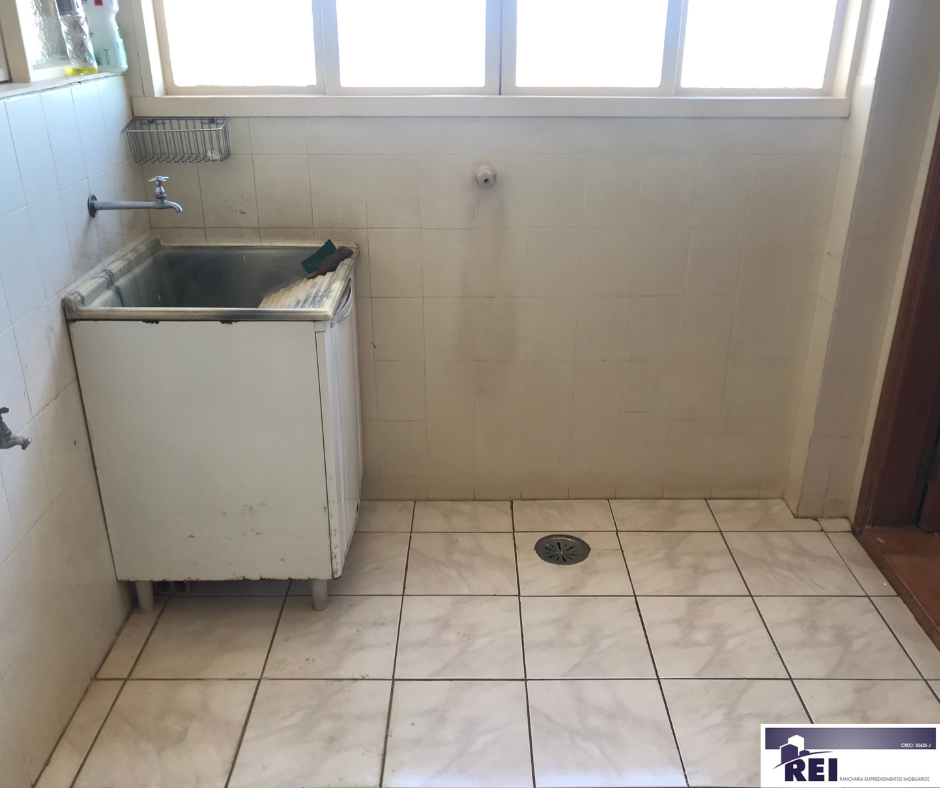 Av. Pedro de Toledo 888 (10)