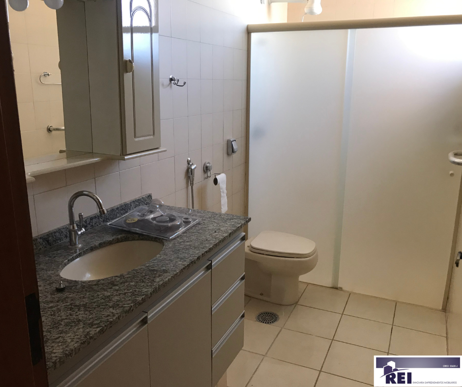 Av. Pedro de Toledo 888 (4)