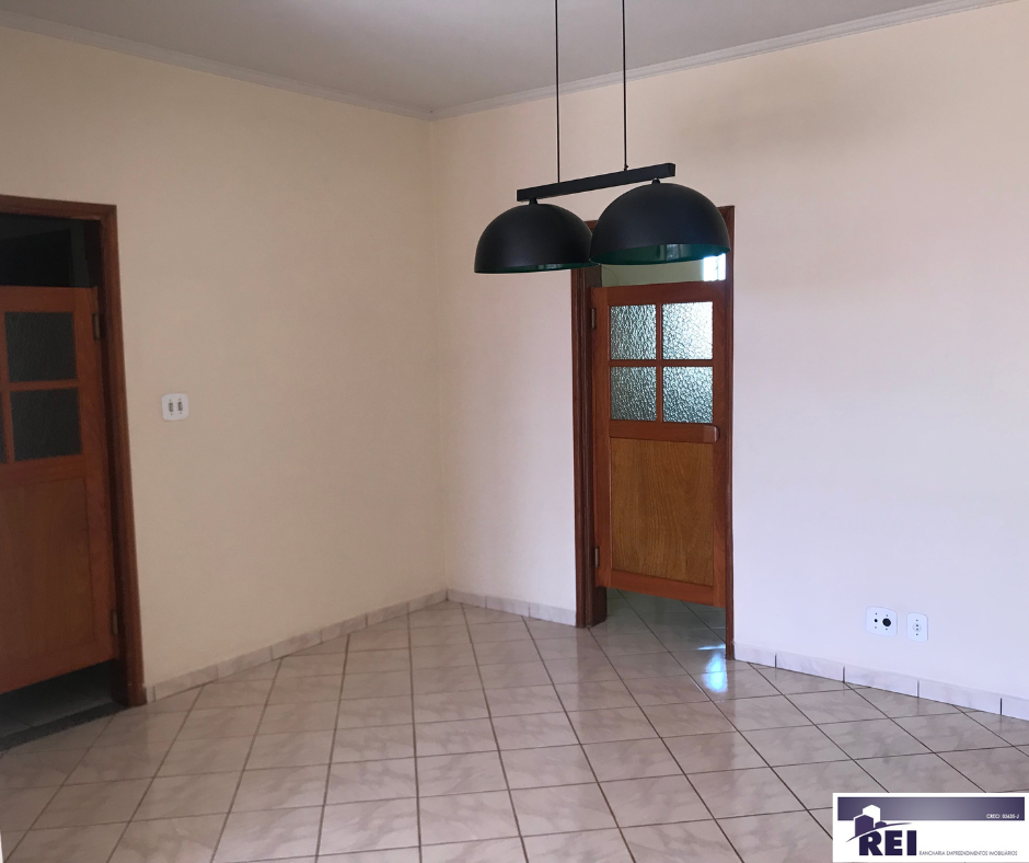 Av. Pedro de Toledo 888 (8)