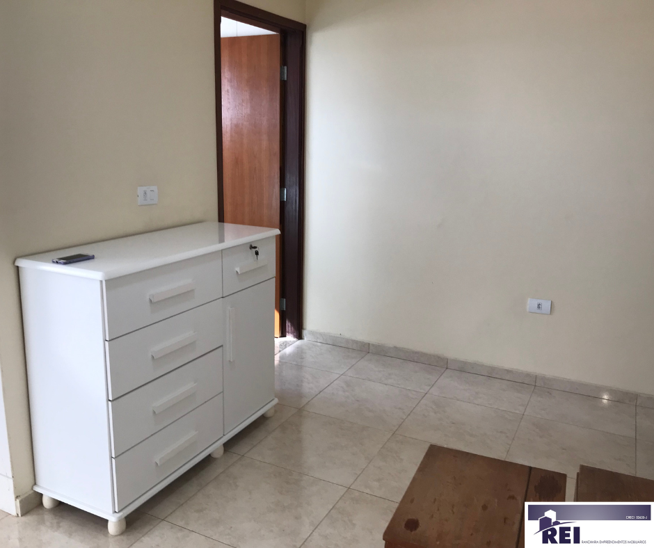 Av. Pedro de Toledo, 538 Kitnet 03 (4)