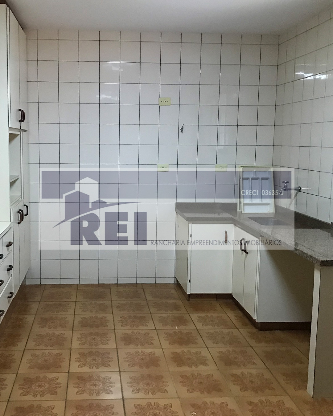 R. Adhemar de Barros, 465 – Centro 3