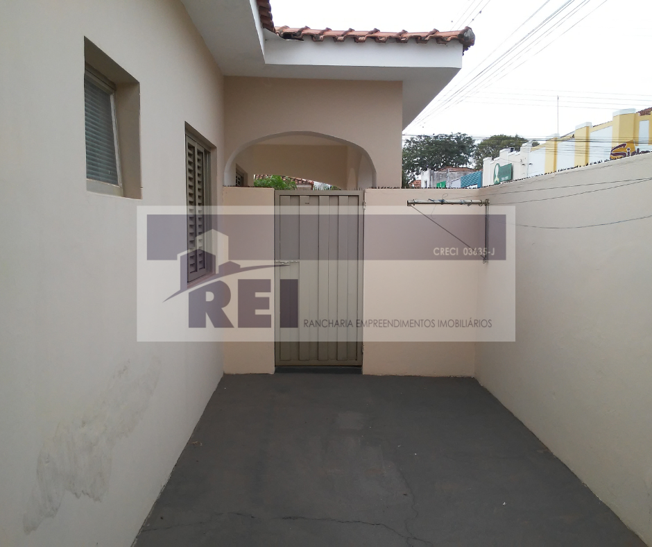 Rua Henrique Dias, 1141 (14)