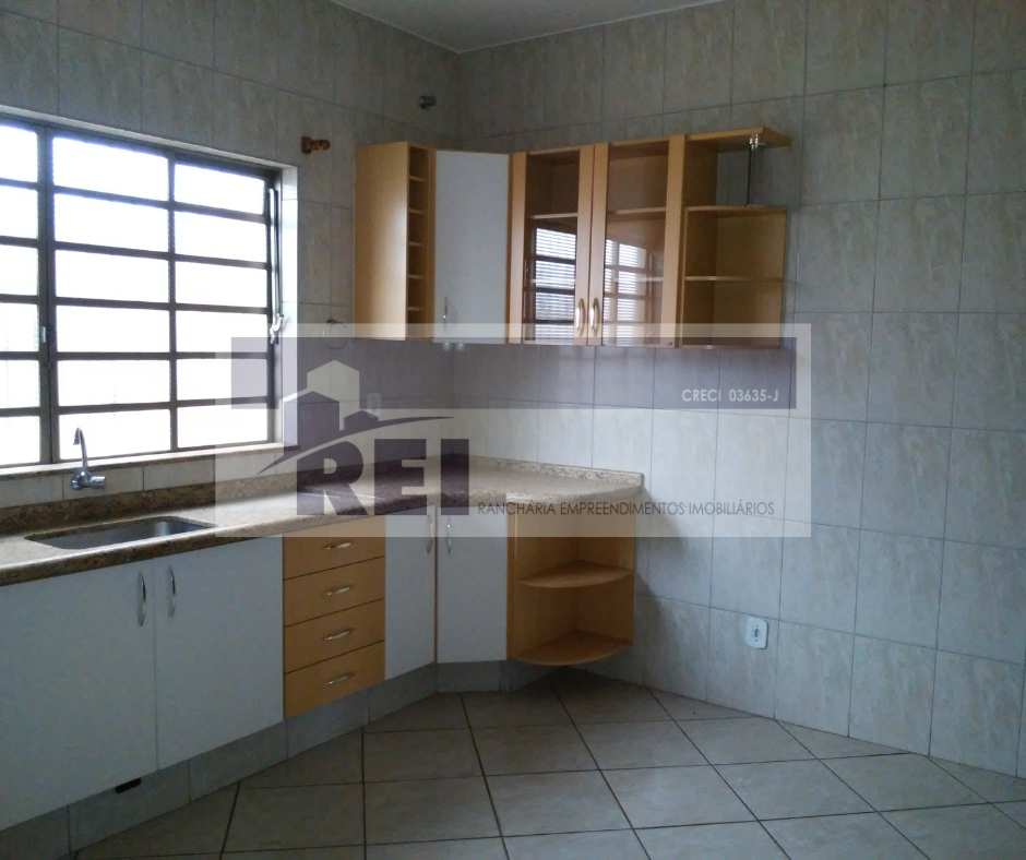 Rua Henrique Dias, 1141 (9)