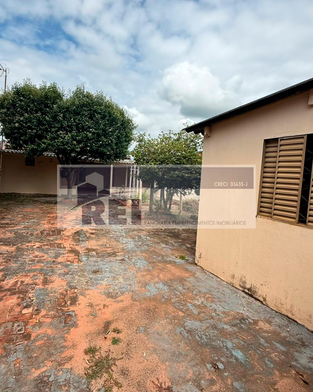 Rua José Pereira Dutra, 265 (9)